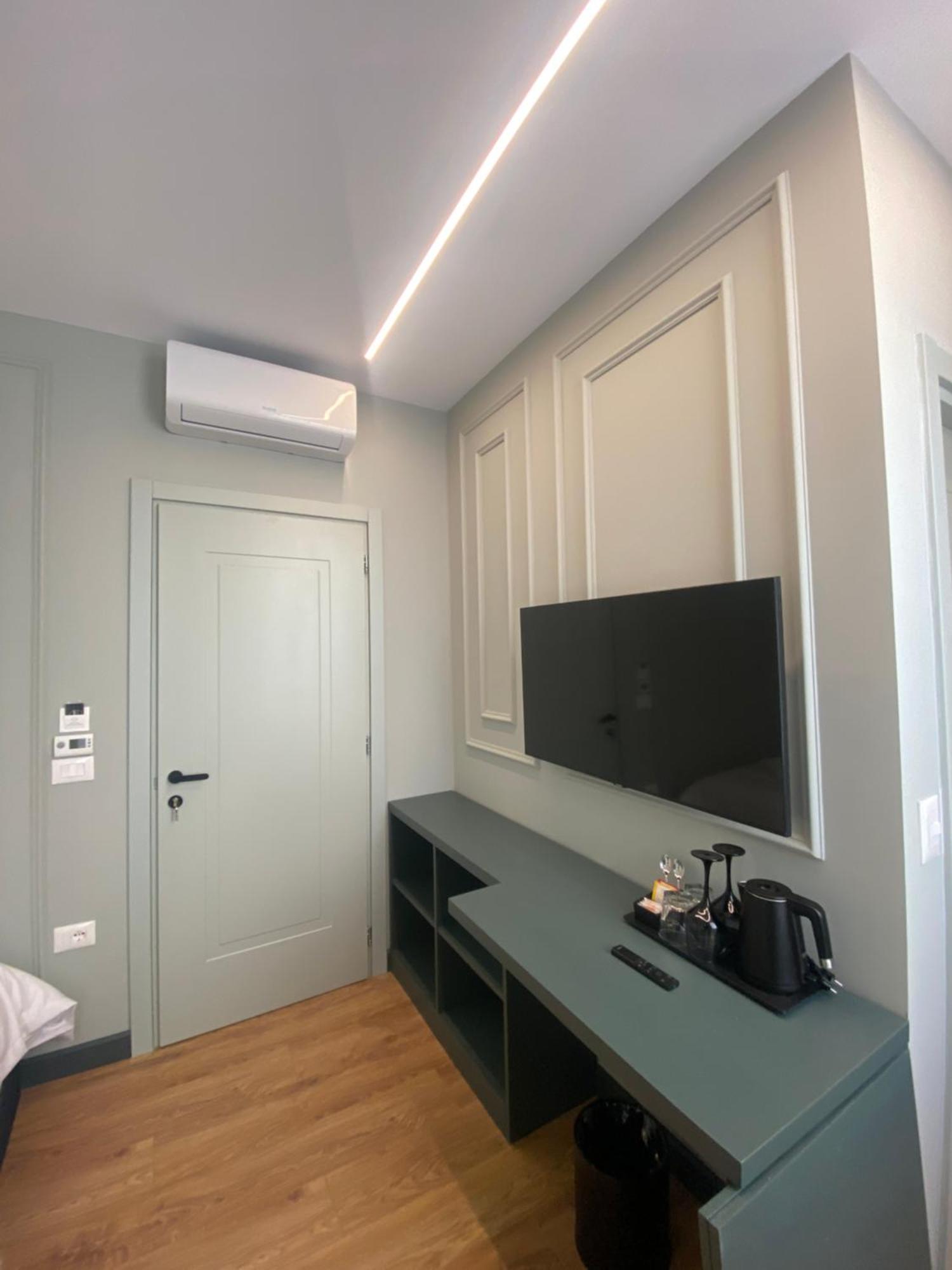 Tirana Central Rooms Esterno foto
