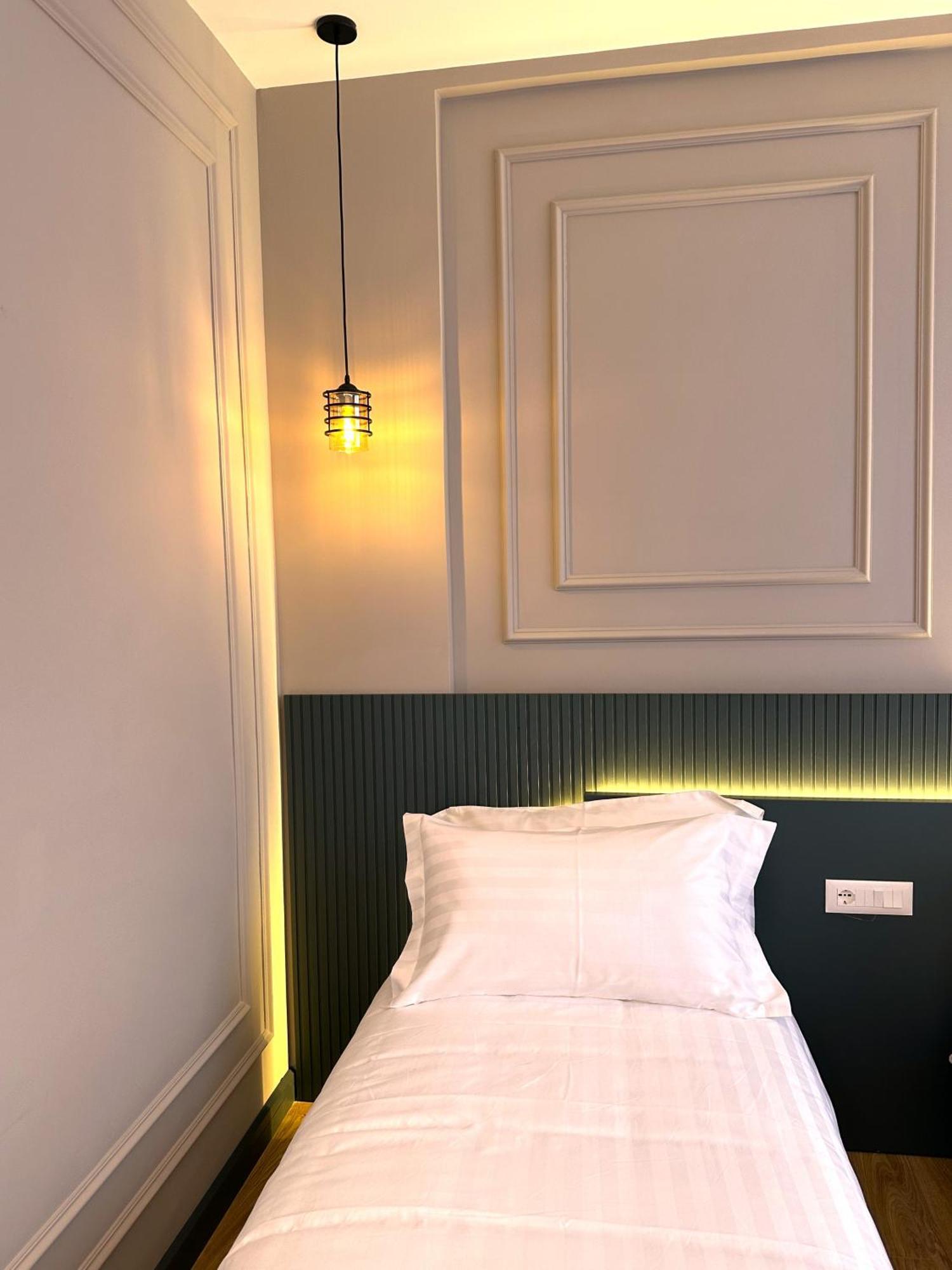 Tirana Central Rooms Esterno foto
